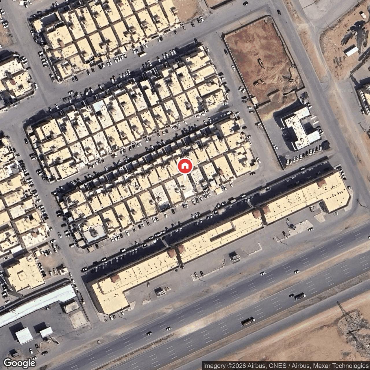 شقة  في الرمال