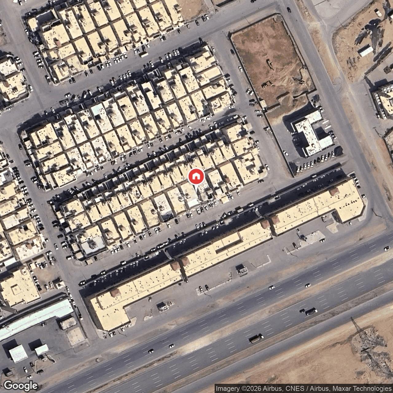 شقة  في الرمال