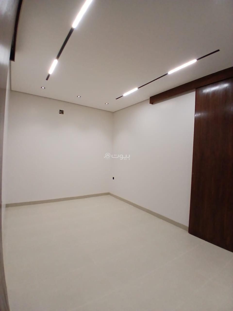 فيلا 8 غرف في الرمال