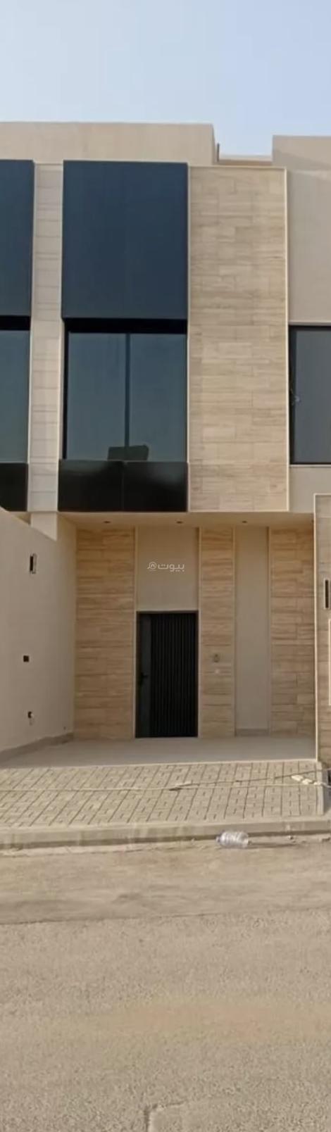 5 bedroom villa in Al Bayan