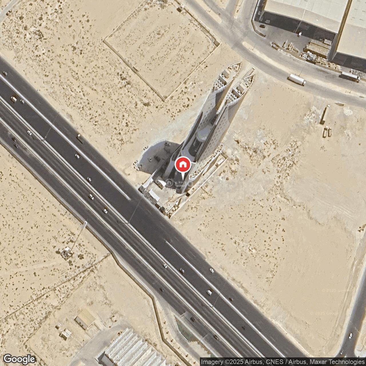 عمارة 3000 م² في الحسام