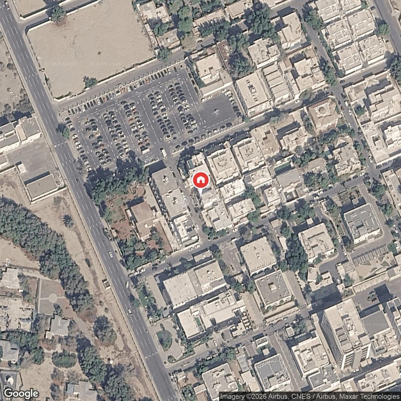 شقة  في الحمراء