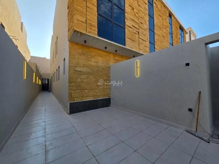 فيلا 7 غرف في عكاظ