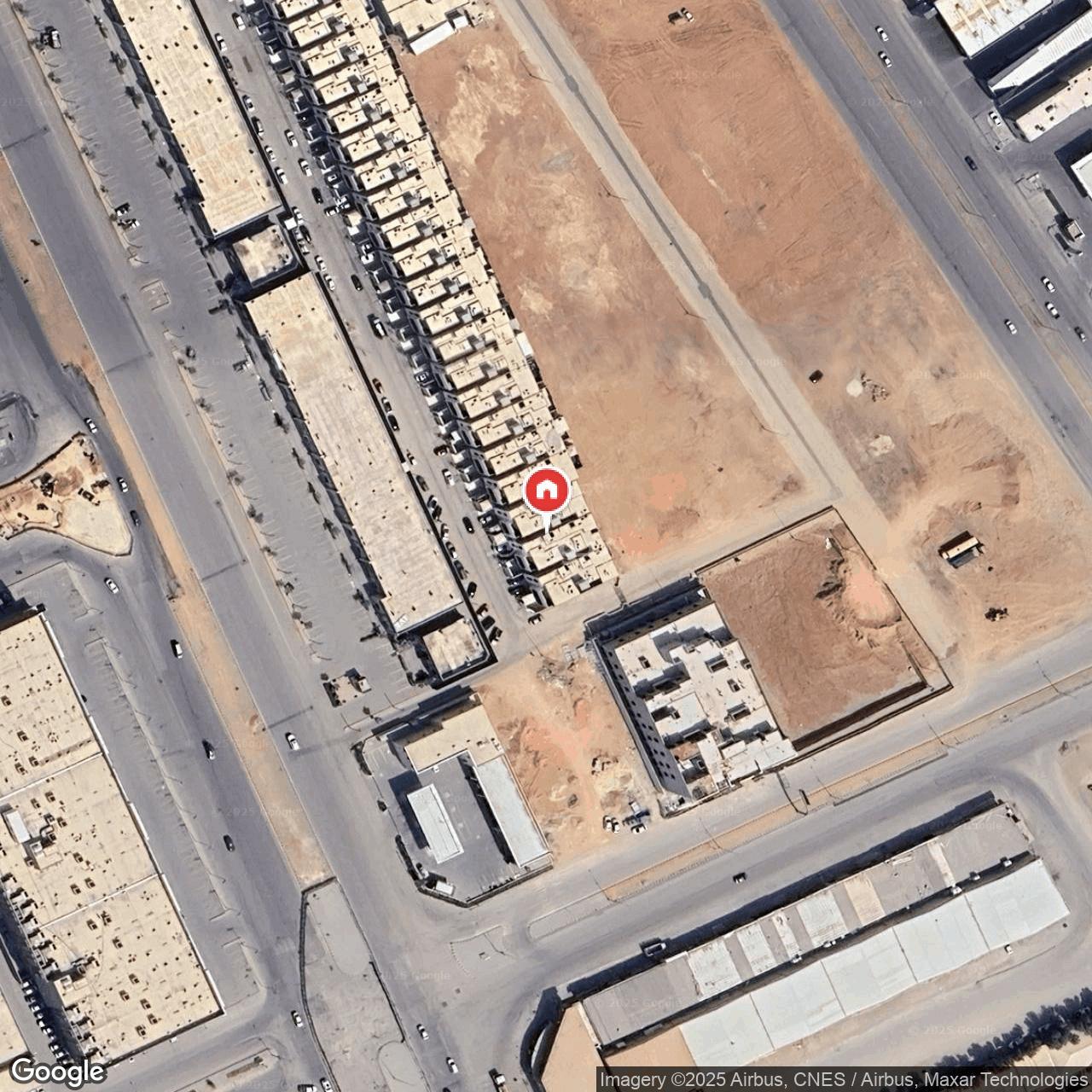 شقة  في الرمال