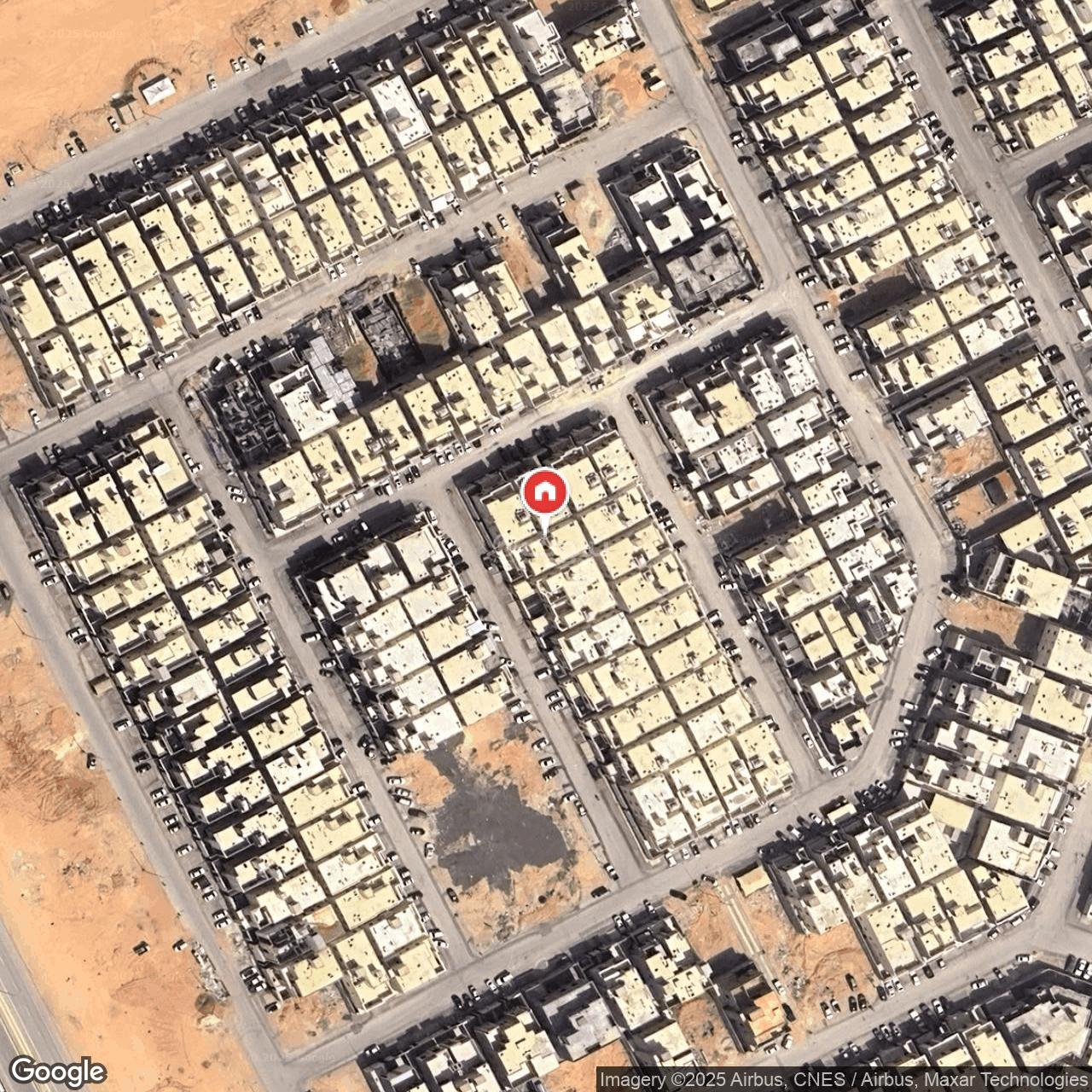 شقة  في الرمال