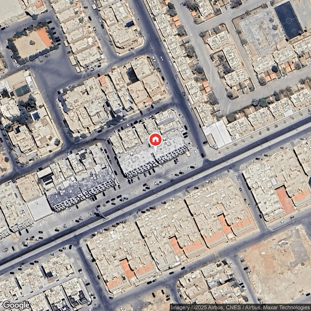 شقة  في الندى