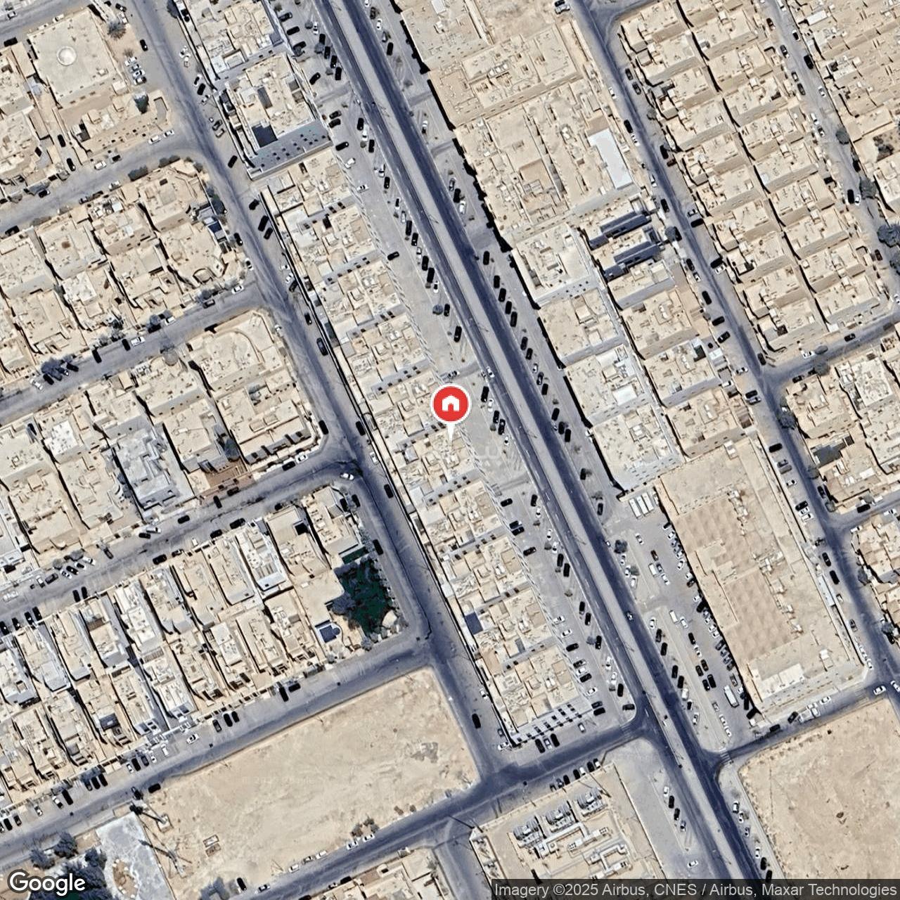 شقة  في الندى