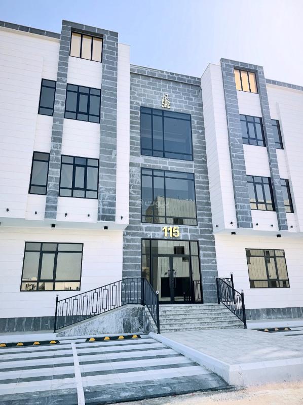 شقة 4 غرف في عين الخيف