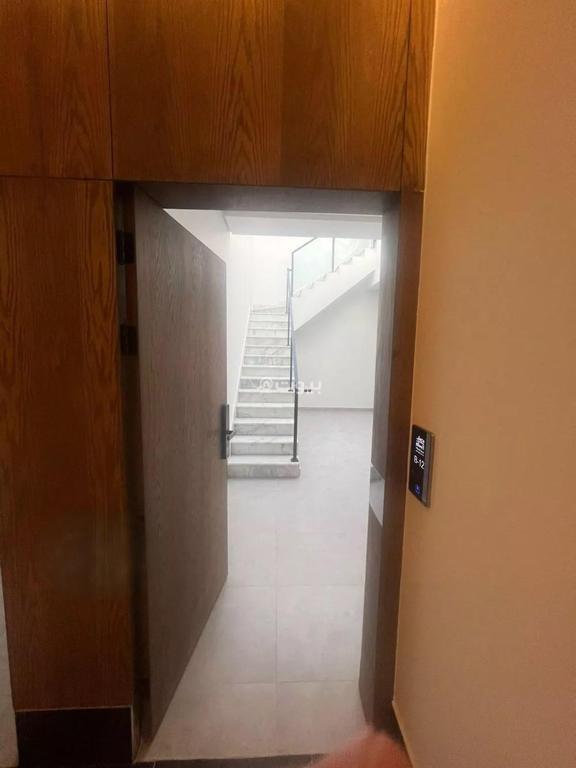 3 bedroom apartment in Al Aridh