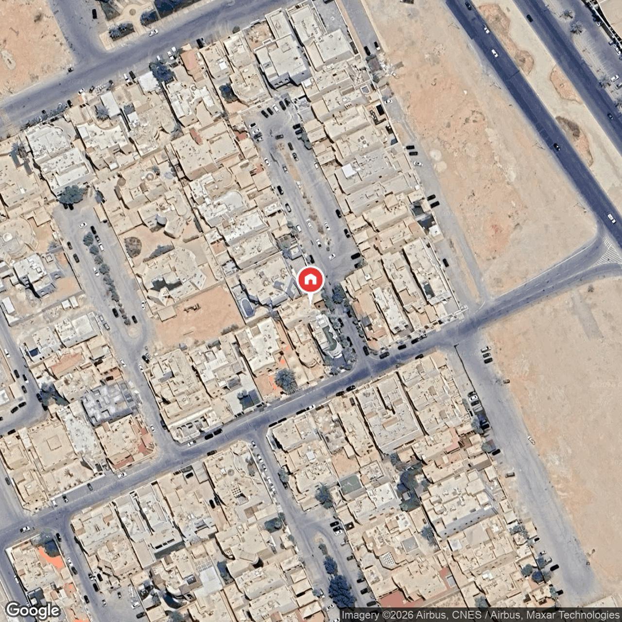 شقة  في الحمراء