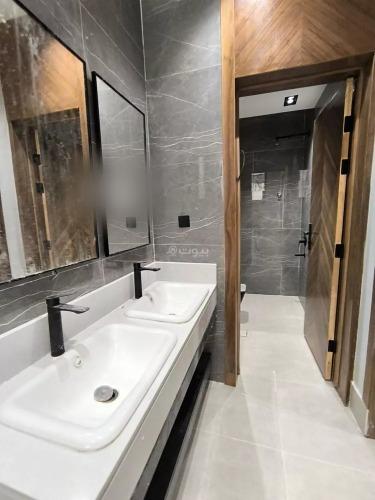 شقة 3 غرف في الحزم