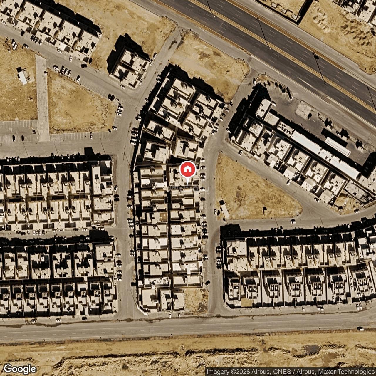 فيلا  في عكاظ