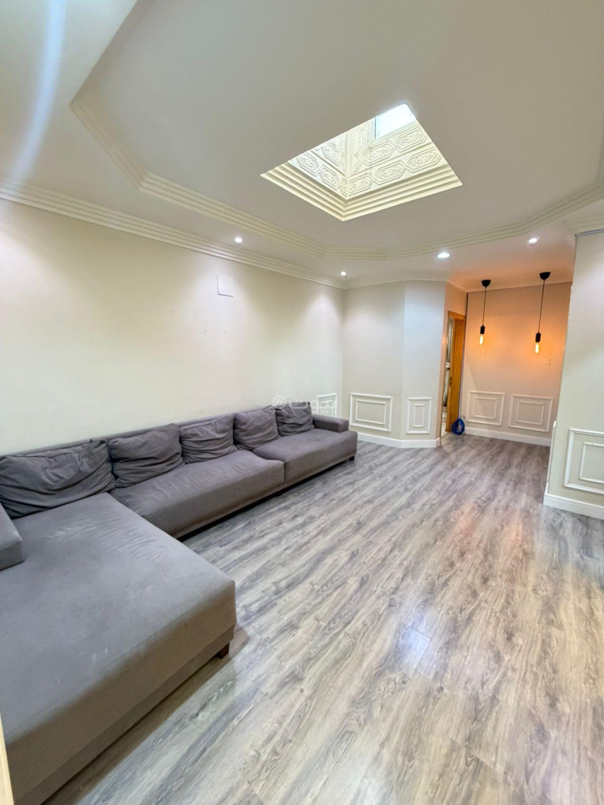 شقة 4 غرف في اشبيلية