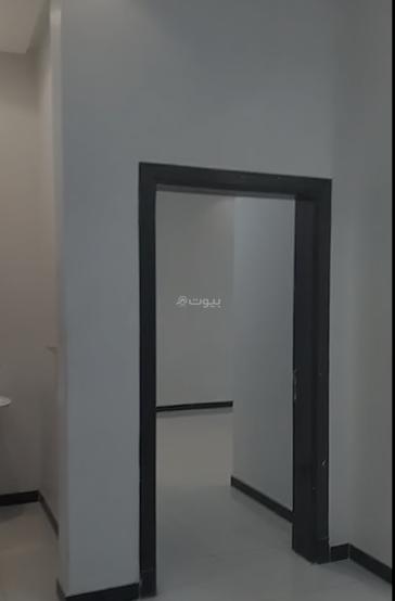 شقة 5 غرف في الملقا