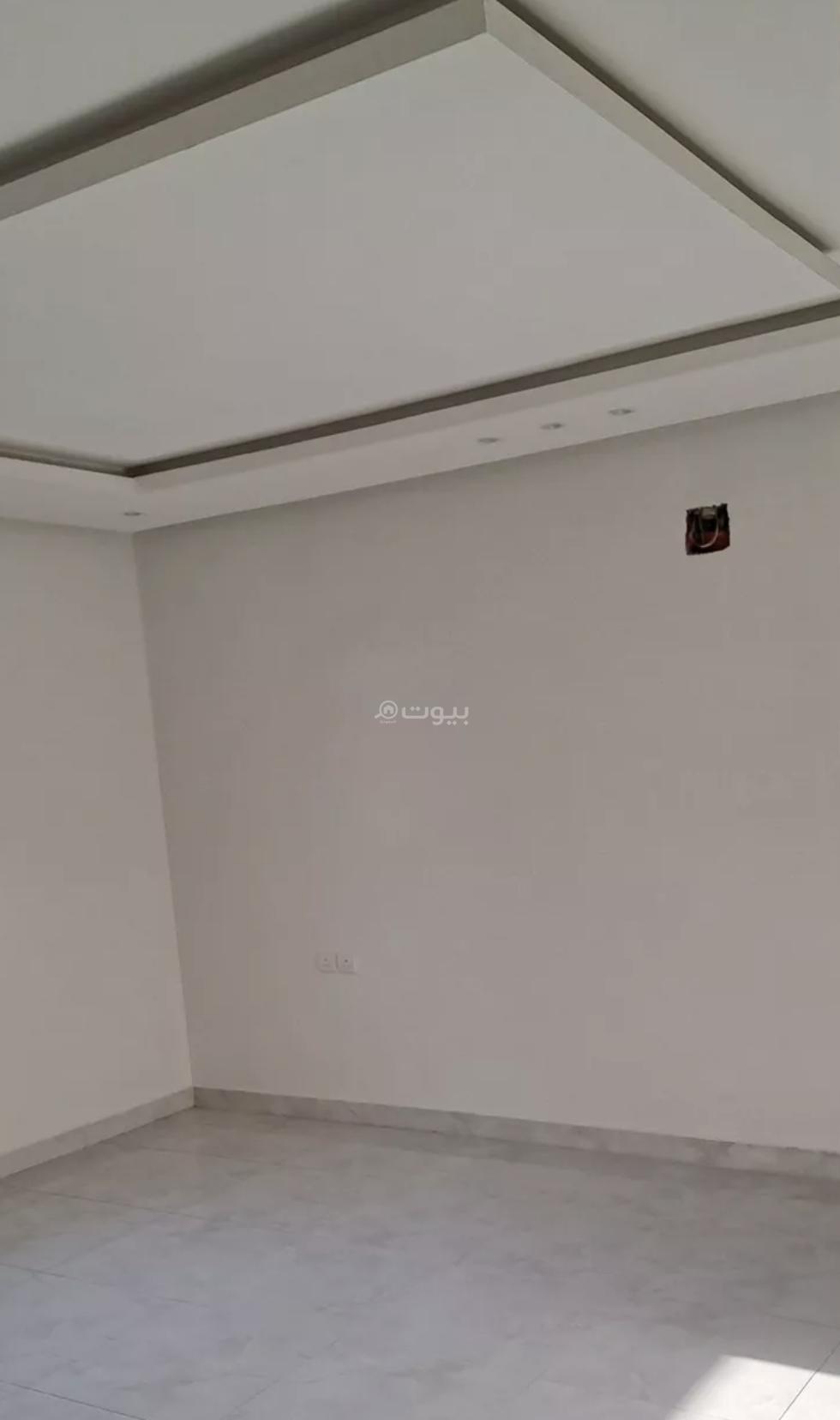 شقة 4 غرف في العارض