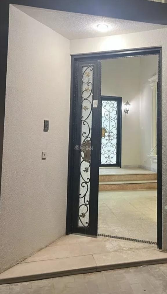 شقة  في الصحافة