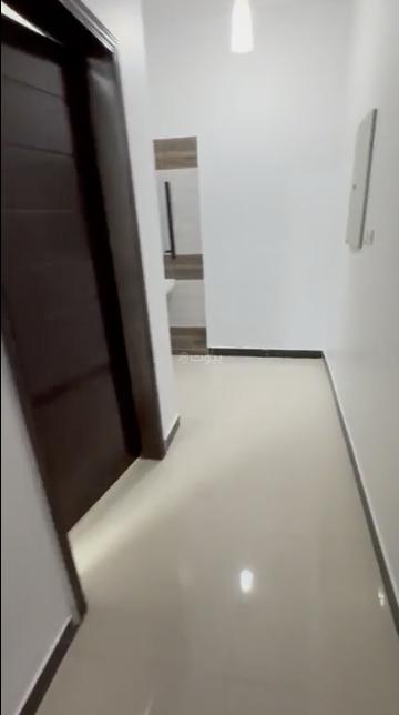 شقة  في العارض