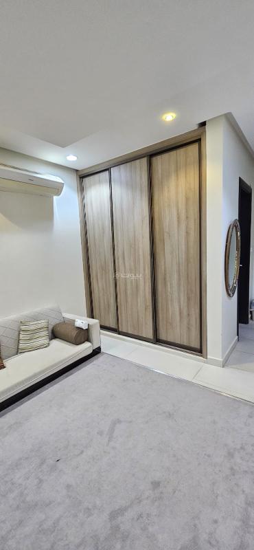 8 bedroom villa in Al Qairawan