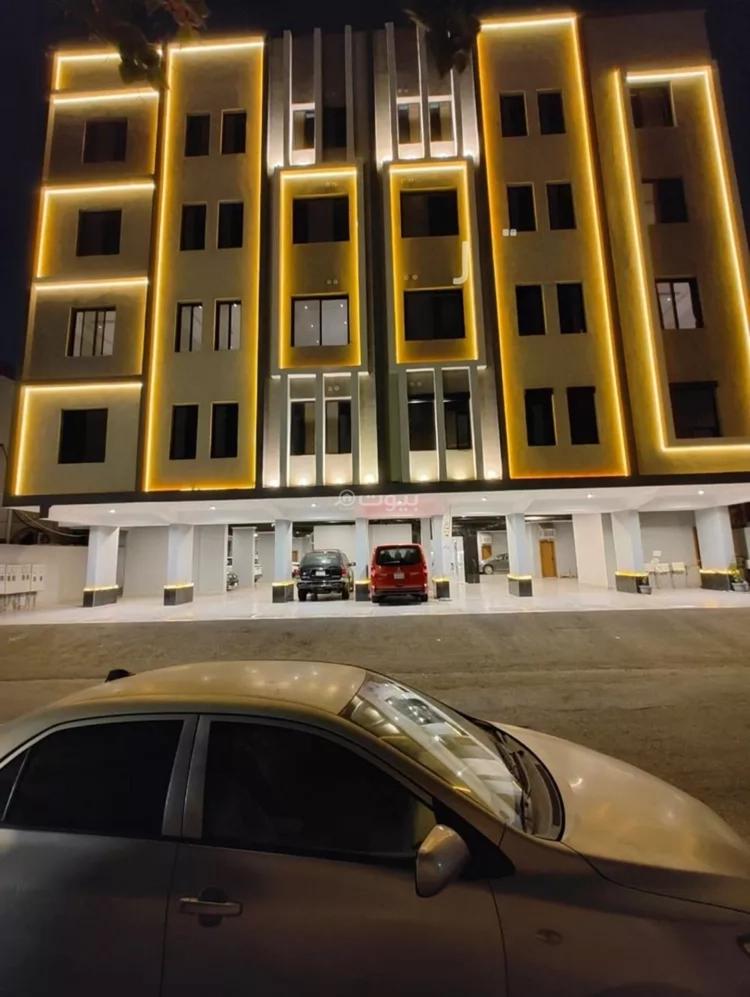 4 bedroom apartment in Al Rabwa