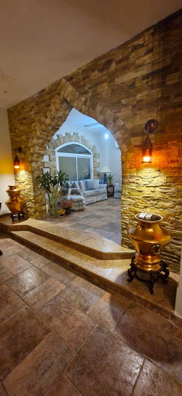 10 bedroom villa in Al Murjan
