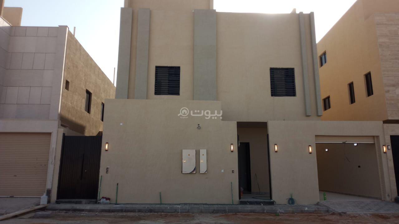 شقة 5 غرف في الجنادرية