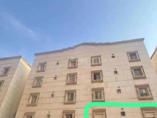 شقة  في السلامة