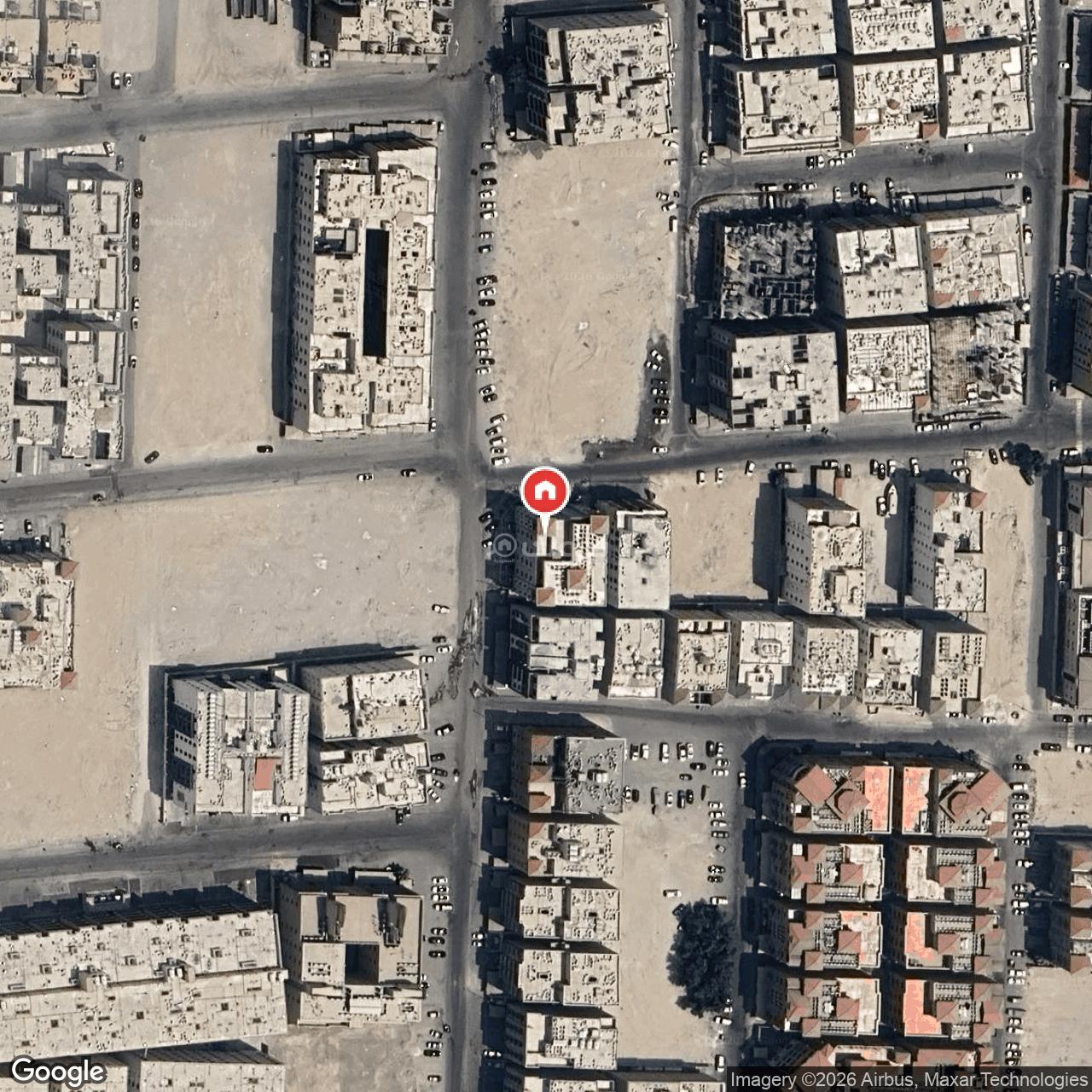 شقة  في الحمرا