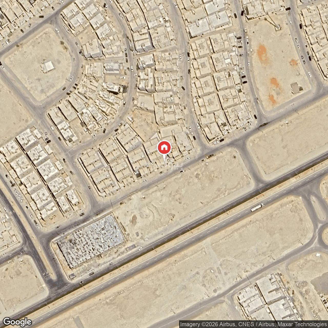 شقة 4 غرف في طيبة