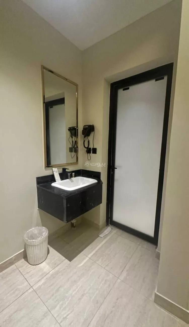 شقة  في الحمرا