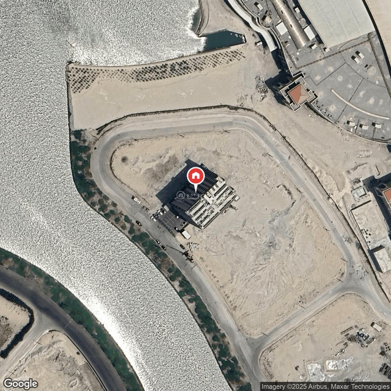 شقة  في الحمرا