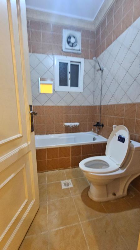 4 bedroom apartment in Al Salamah