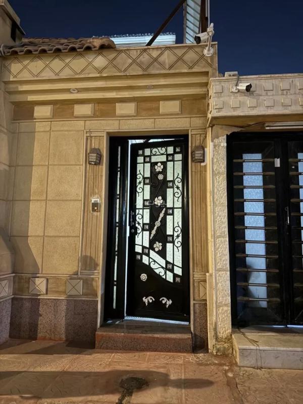 2 bedroom apartment in Al Khaleej