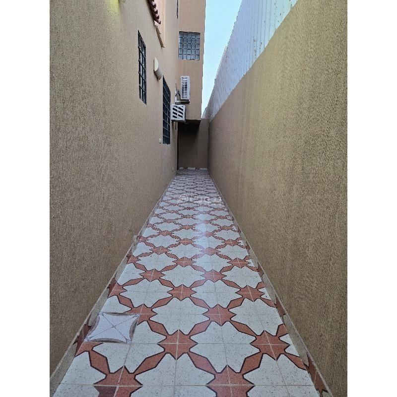 شقة 4 غرف في القادسية