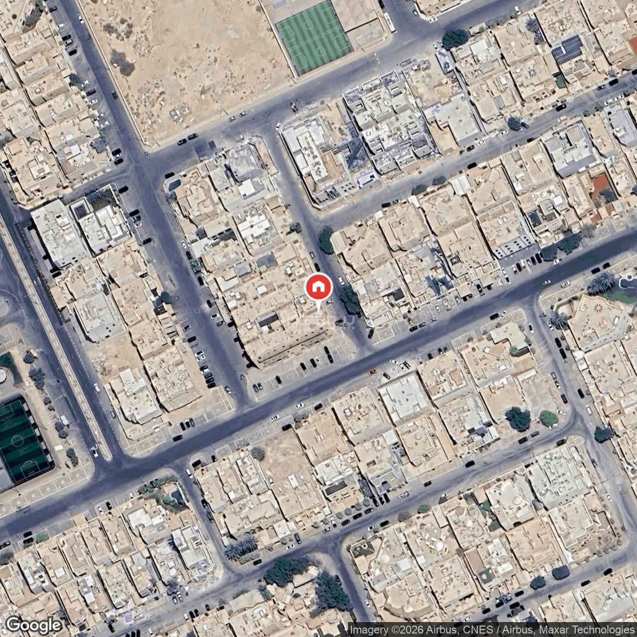 شقة  في التعاون