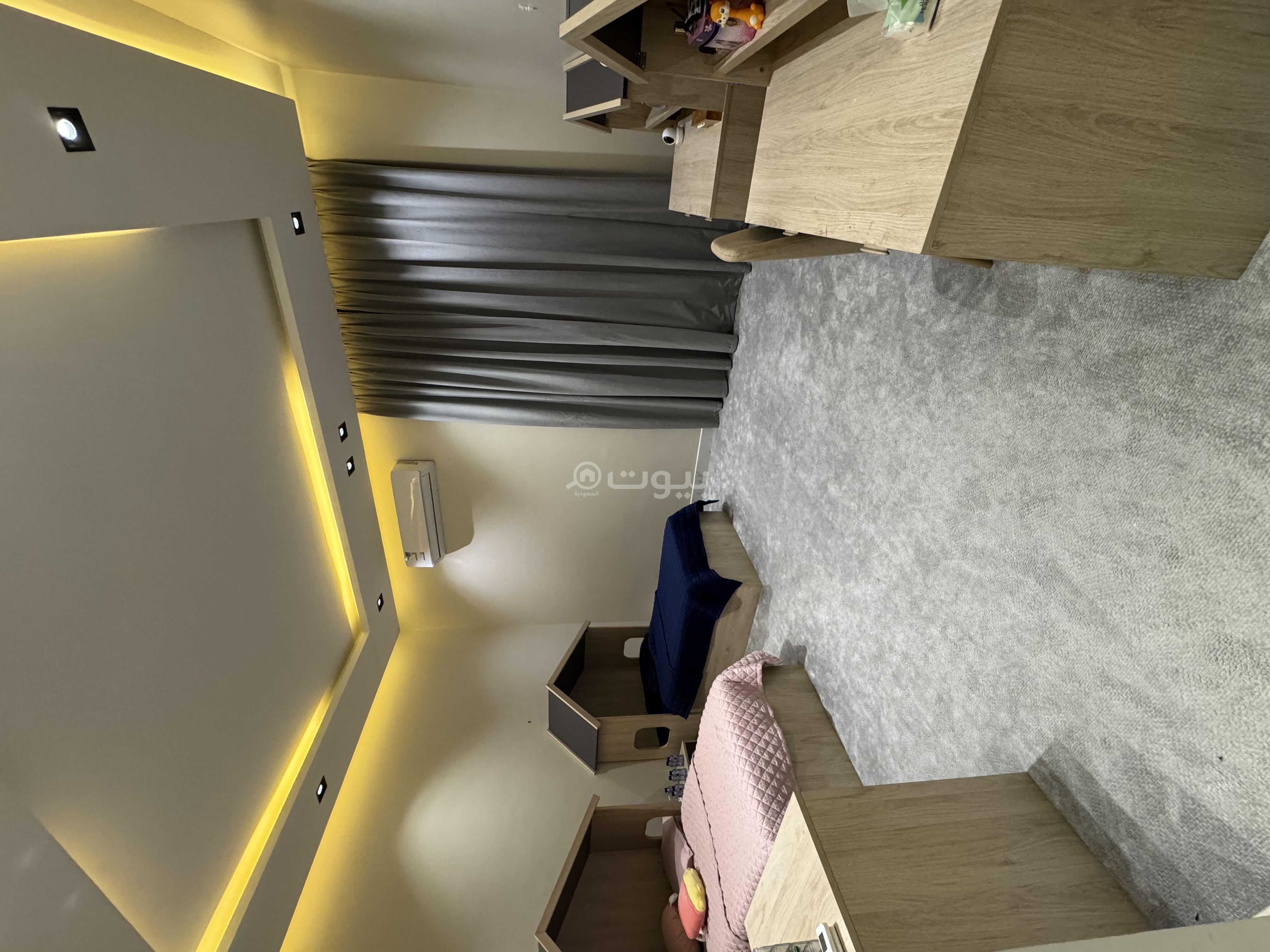 فيلا 3 غرف في عكاظ