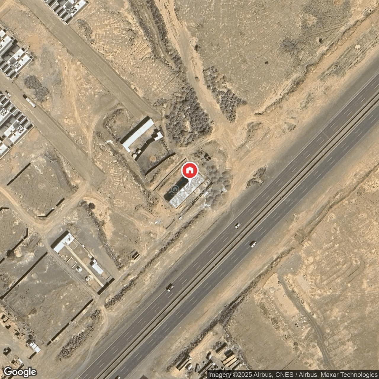 محل 1260 م² في الخضراء