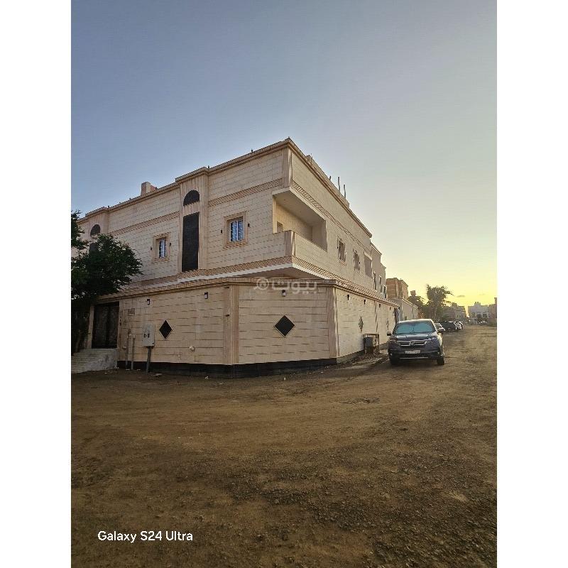 فيلا 8 غرف في الياقوت