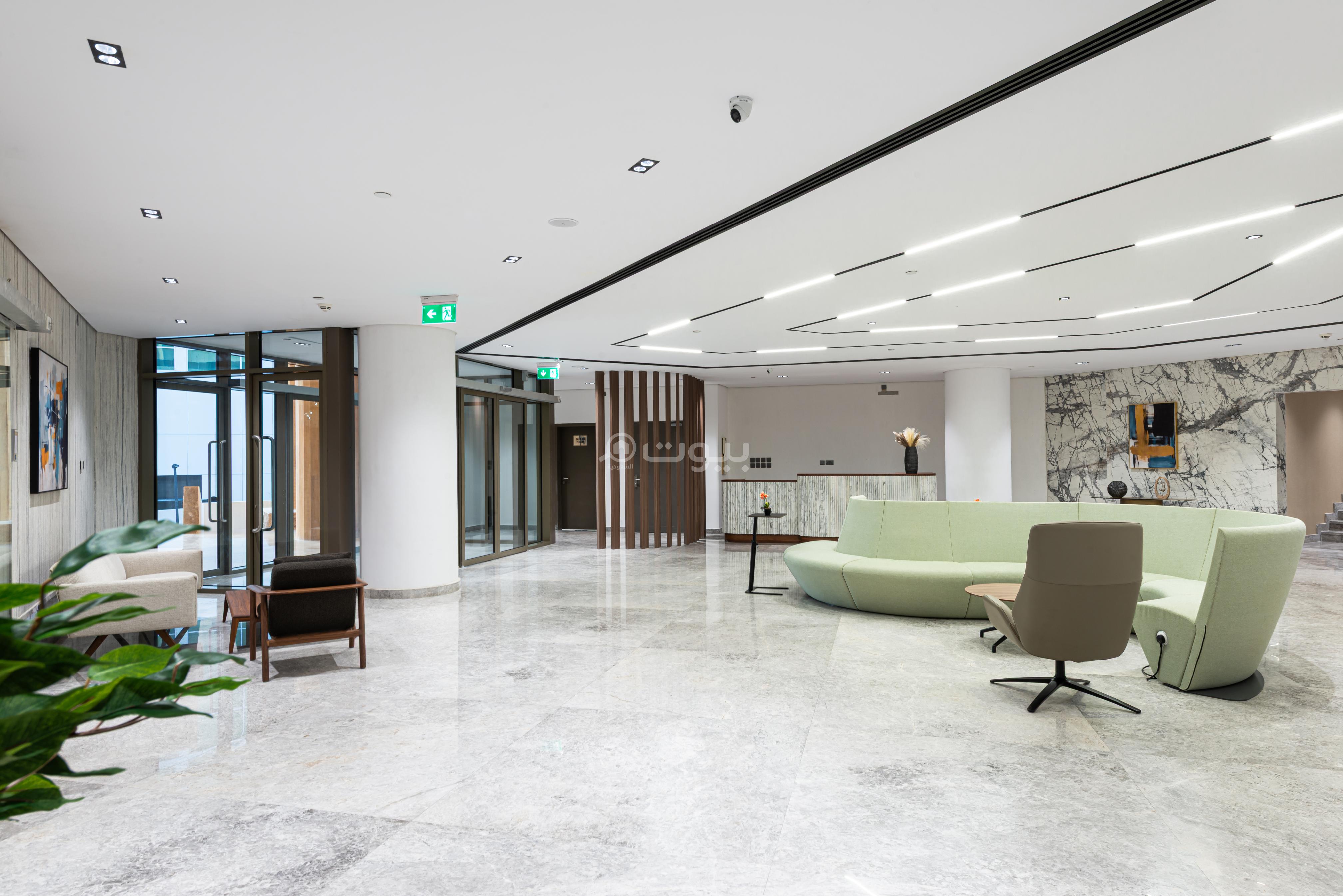 2800 sqm office in Al Olaya