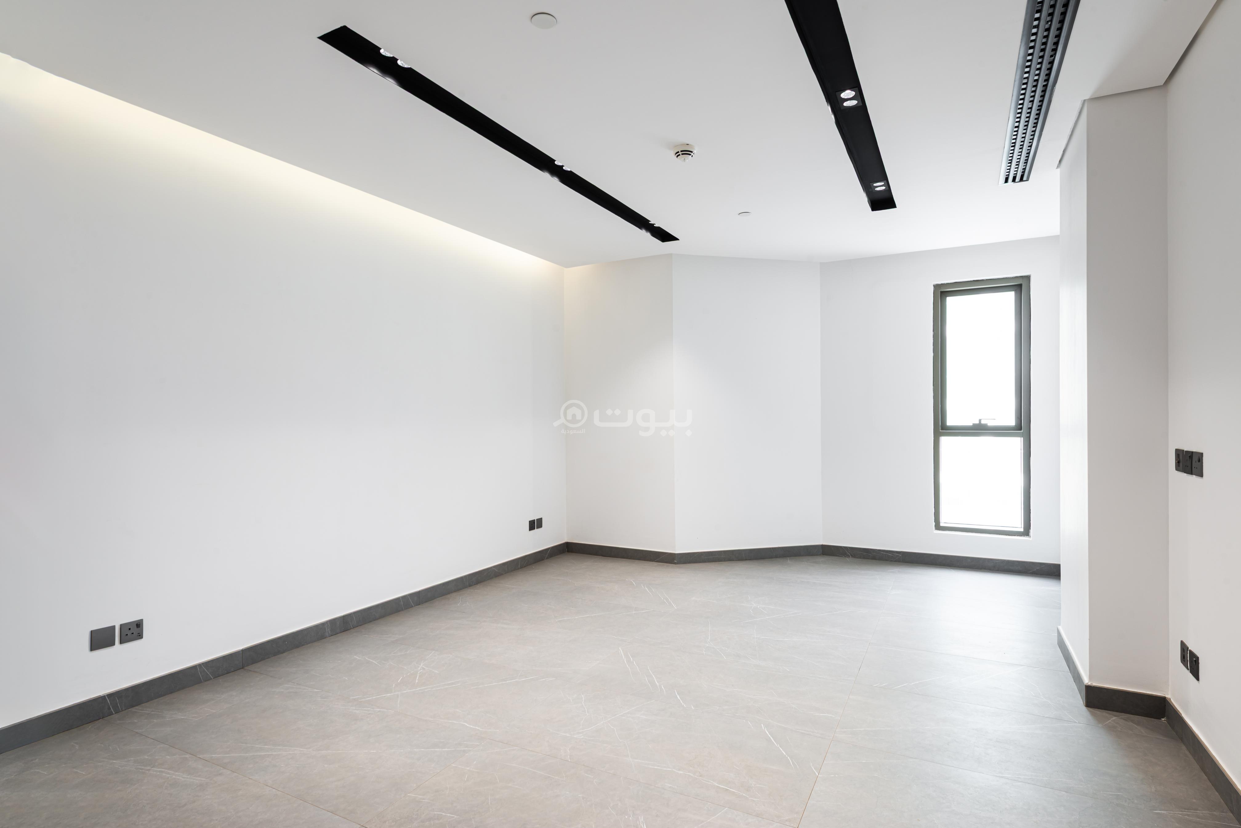 شقة 3 غرف في العليا