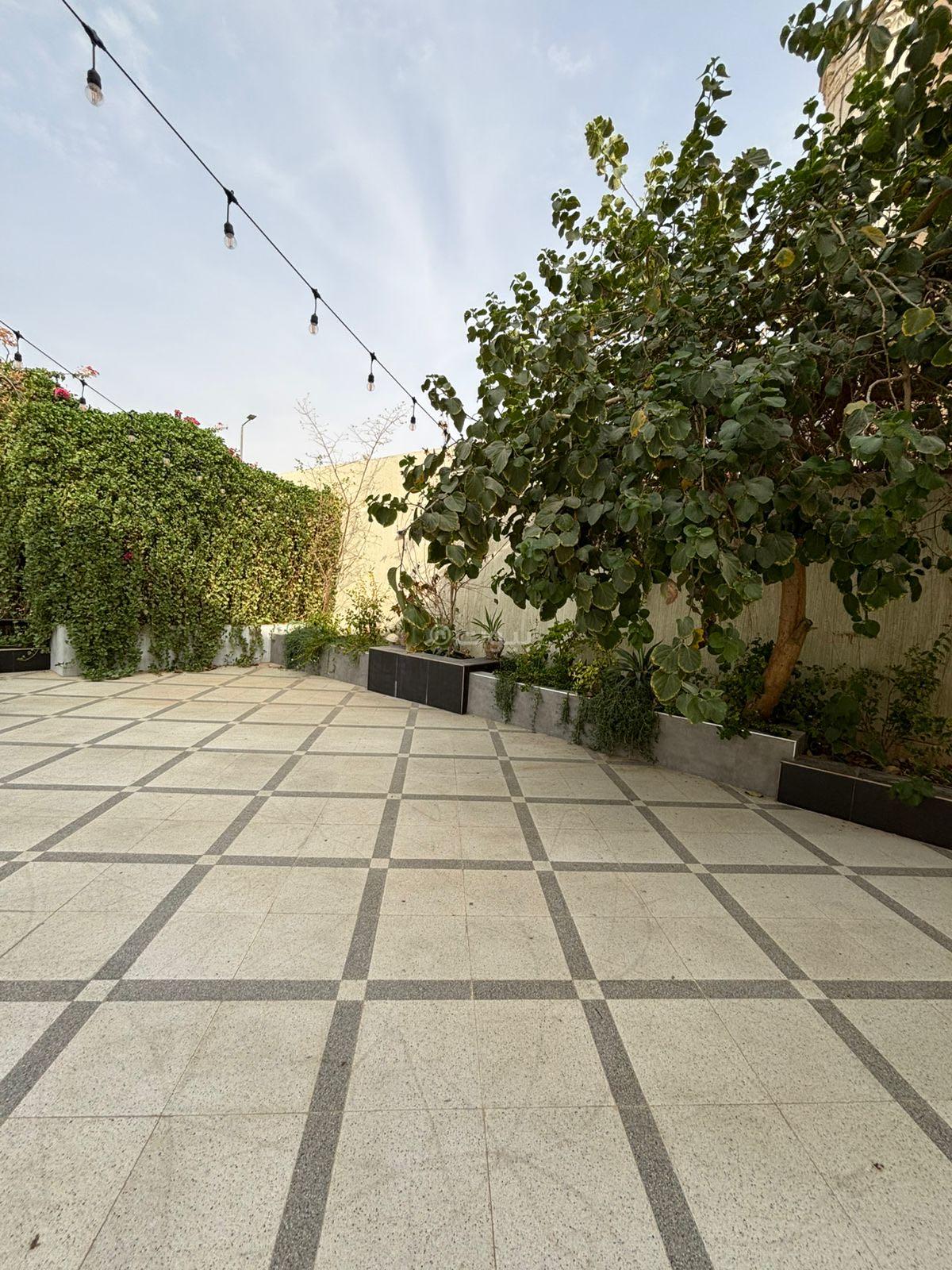 فيلا 7 غرف في الريان