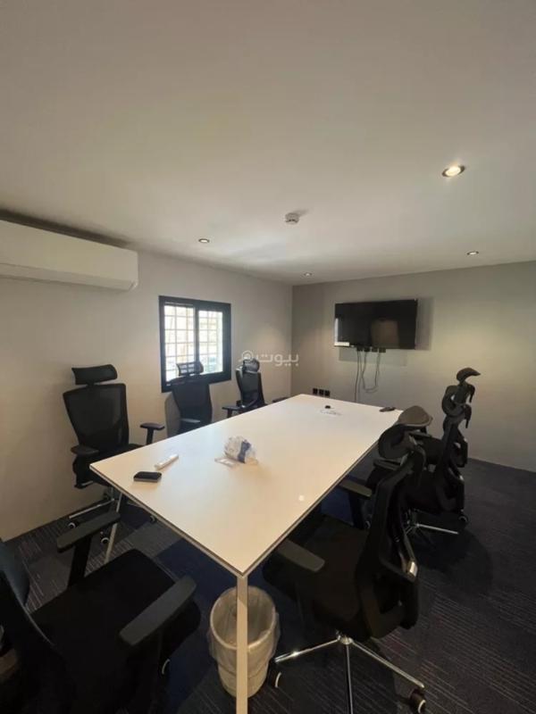 مكتب 13 م² في الصحافة