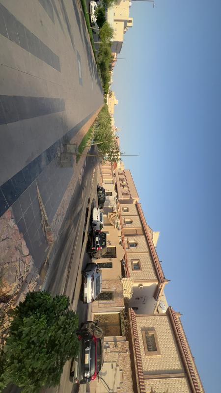 فيلا 11 غرف في مذينب