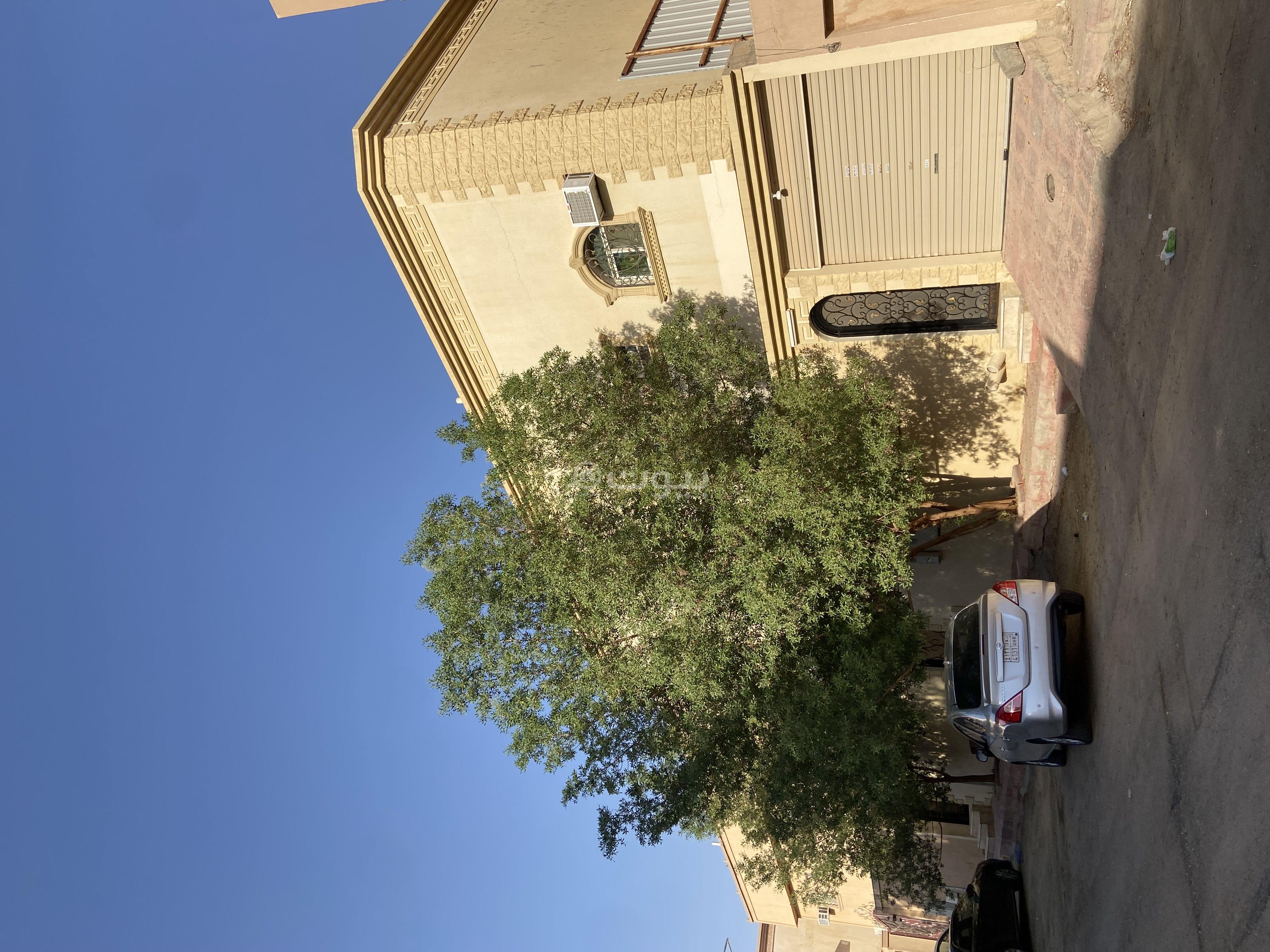 فيلا 3 غرف في طويق