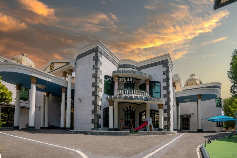 فيلا 11 غرف في مكة