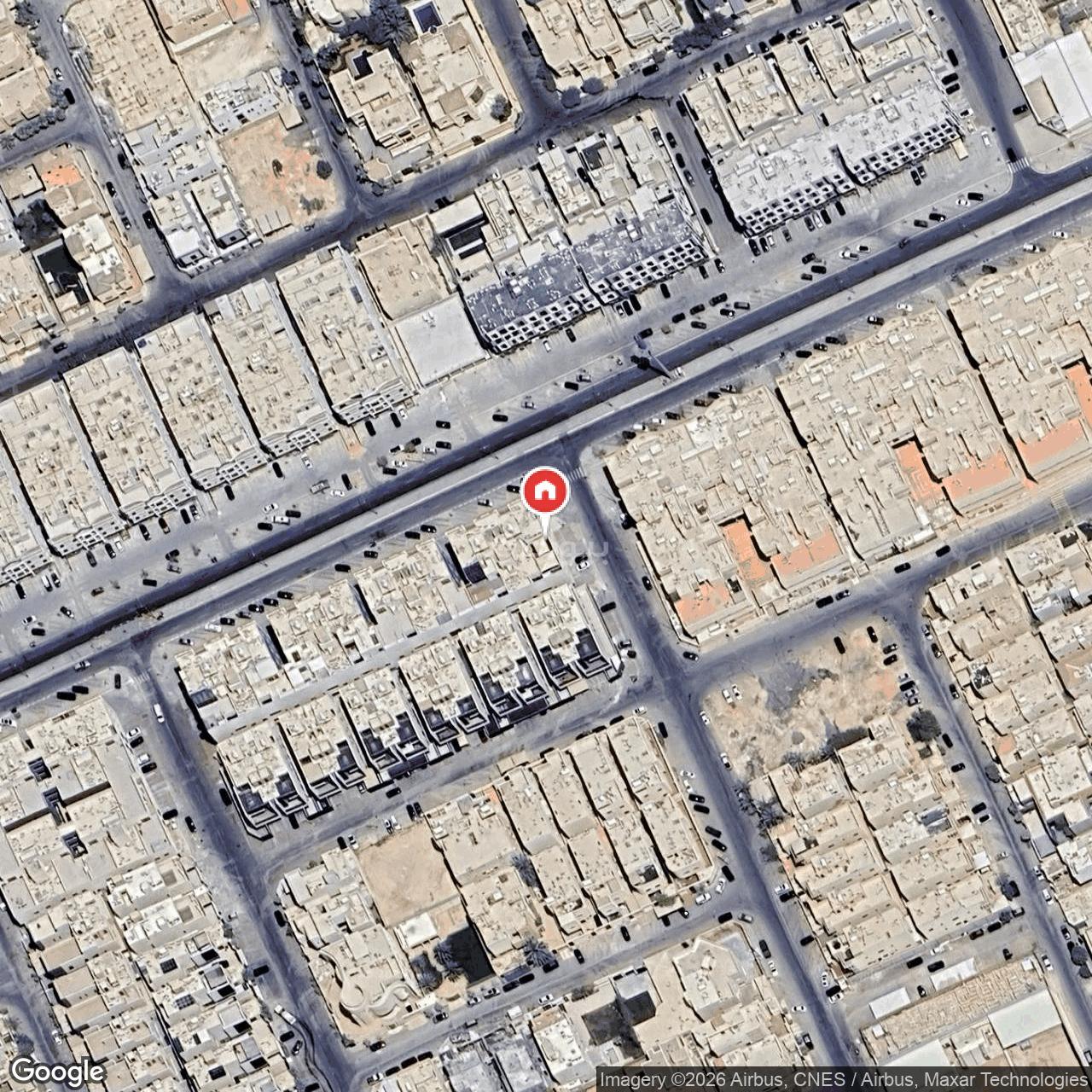 شقة  في الندى