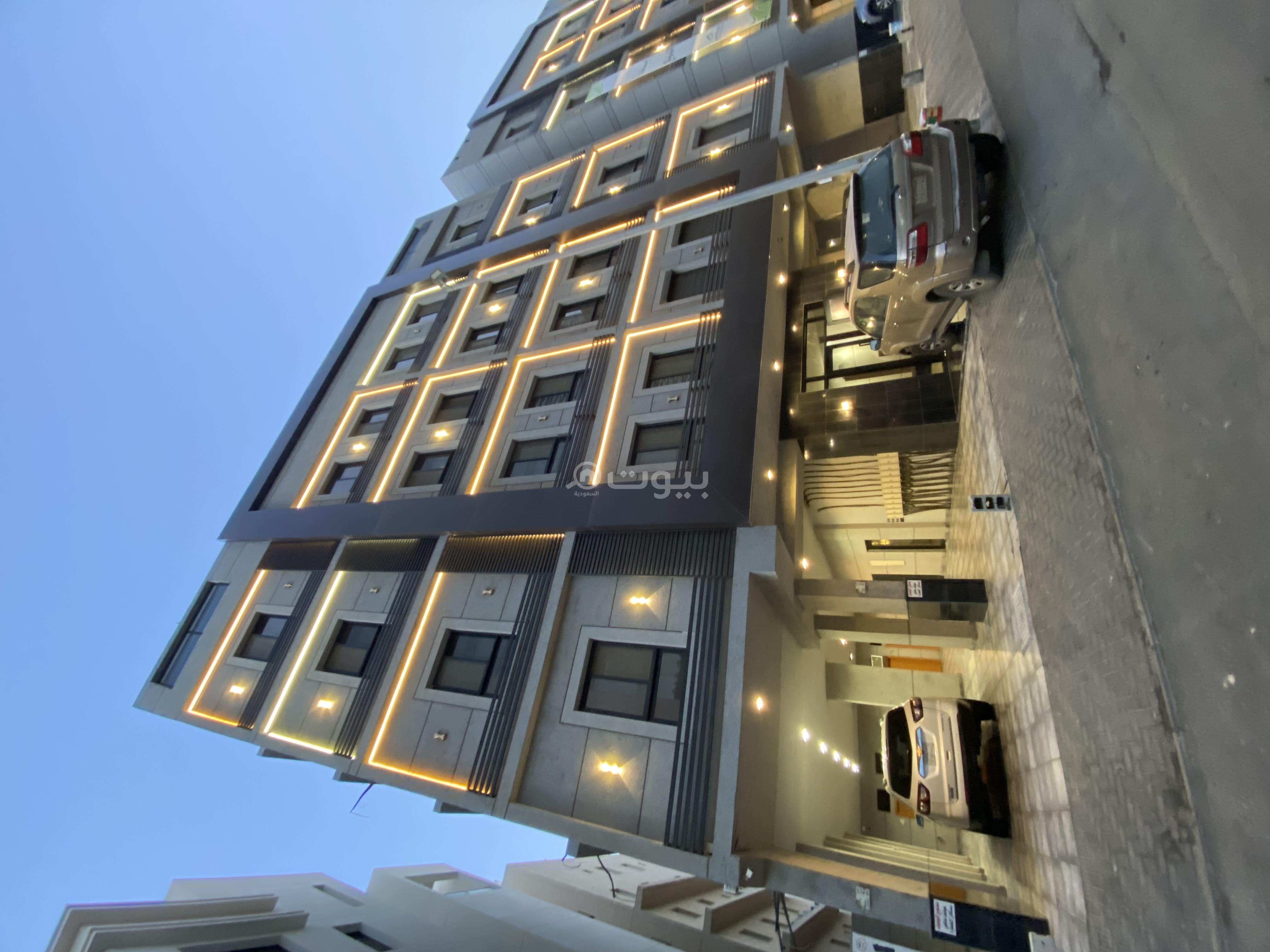 شقة 4 غرف في الروضة