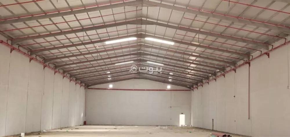 مستودع 2380 م² في السلي