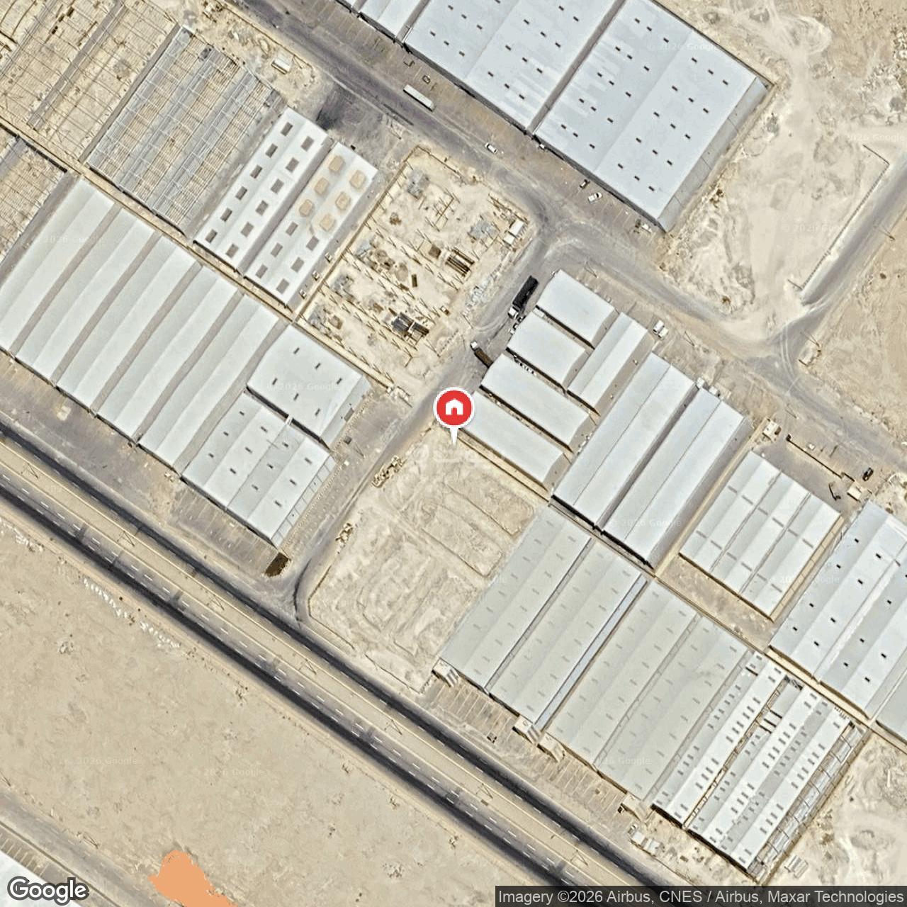 مستودع 4675 م² في طيبة