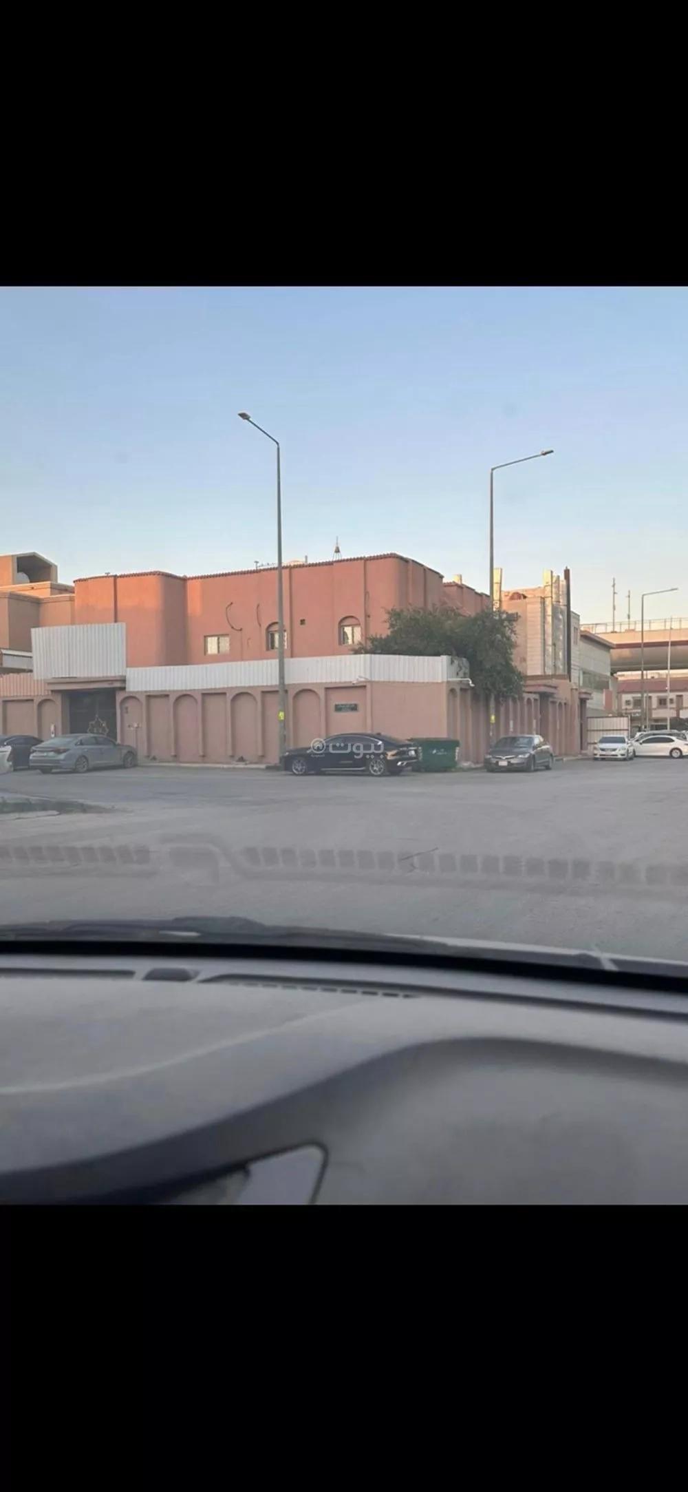 11 bedroom villa in King Faisal