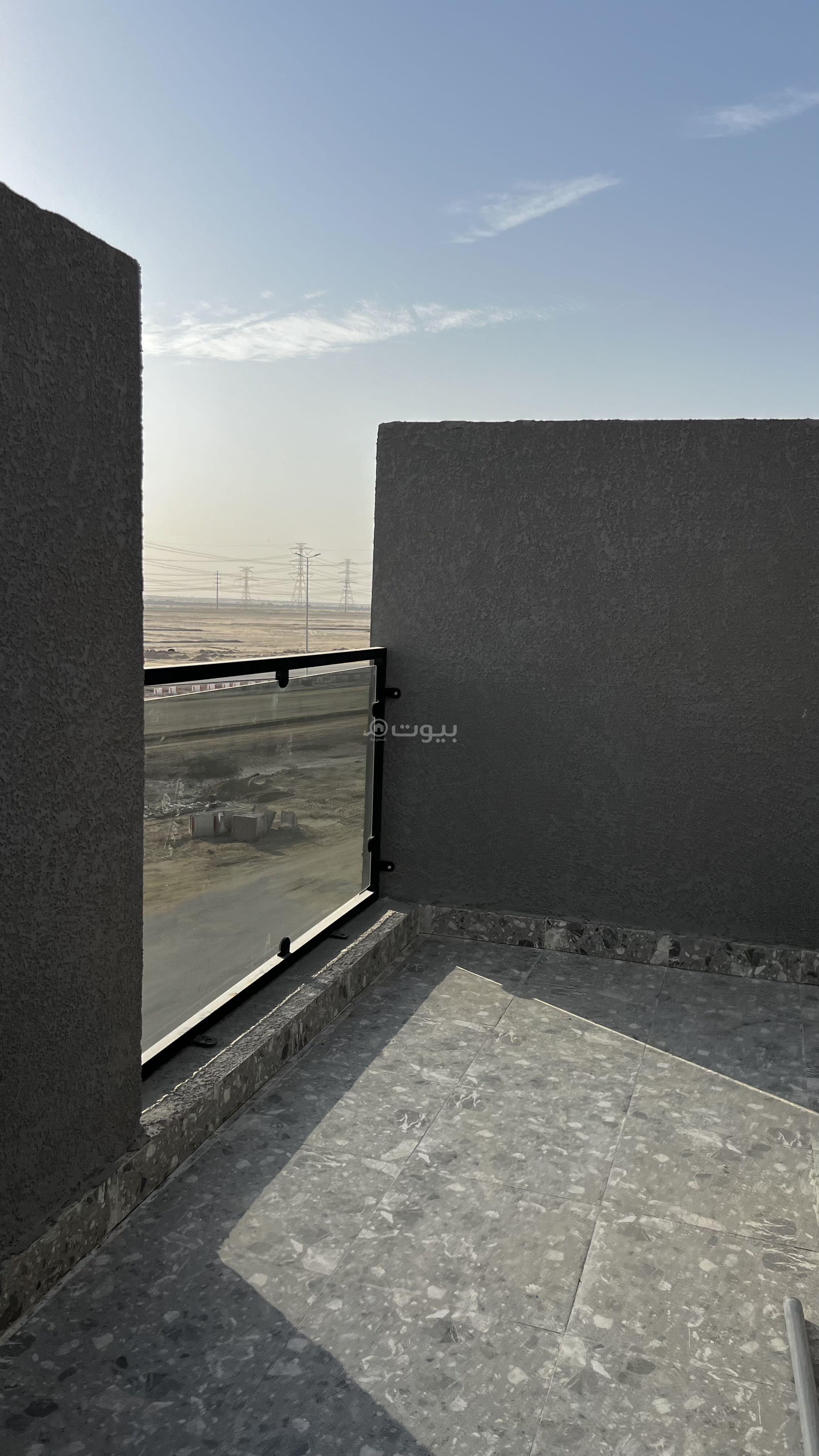 شقة 4 غرف في ضاحية الملك فهد